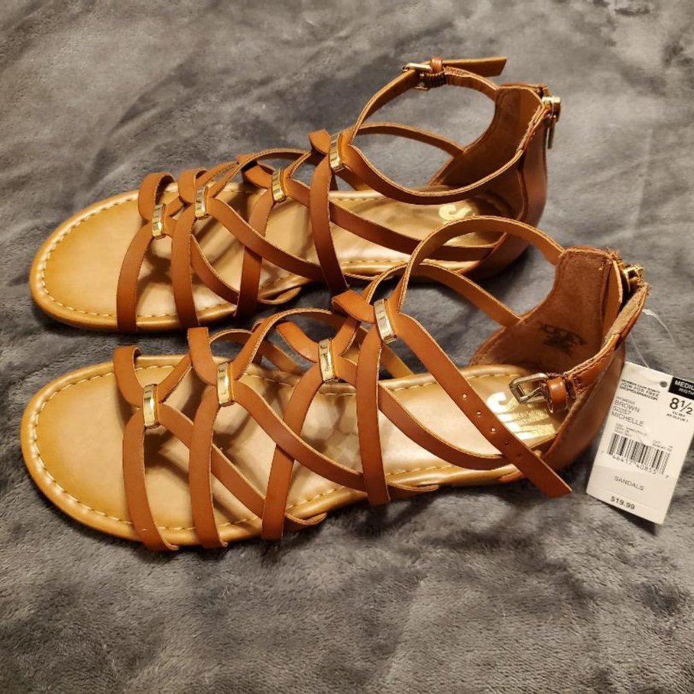 BROWN SANDALS - BRAND NEW WITH TAG